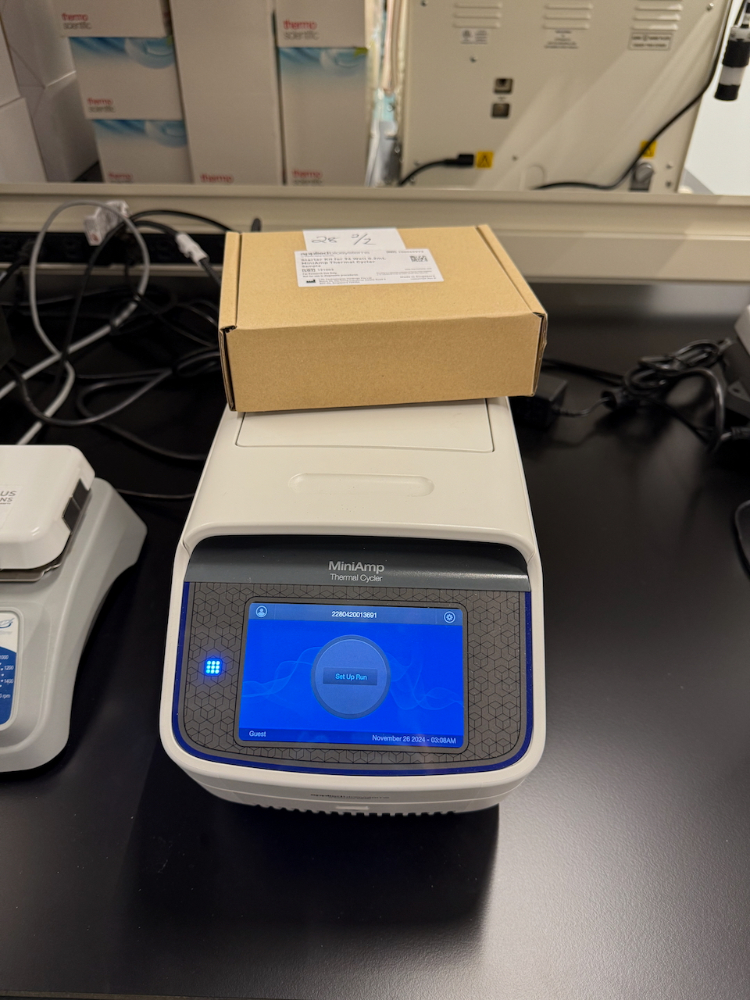 Image of Applied Biosystems Miniamp Thermal Cycler